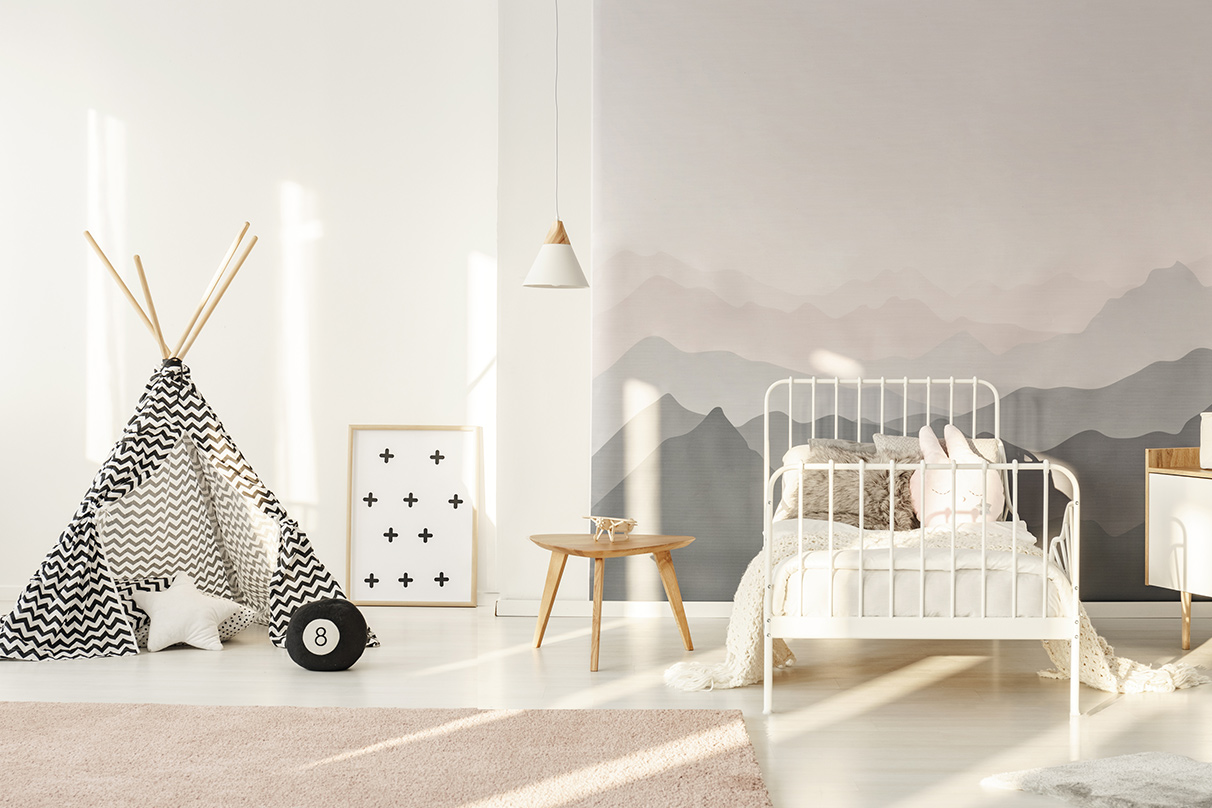 Čiernobiele tapety v detskej izbe