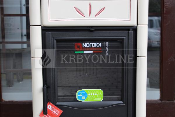 La Nordica Nicoletta Silk Vogue teplovzdušné keramické krbové kachle s liatinovým ohniskom a rúrou krbyonline