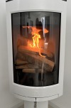 Jotul F 373 biely smalt liatinové kachle krbyonline