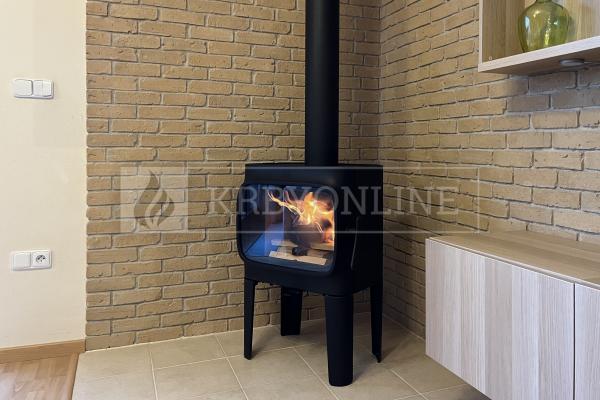 Jotul F 305 R LL dizajnové liatinové krbové kachle so zabudovaným popolníkom krbyonine